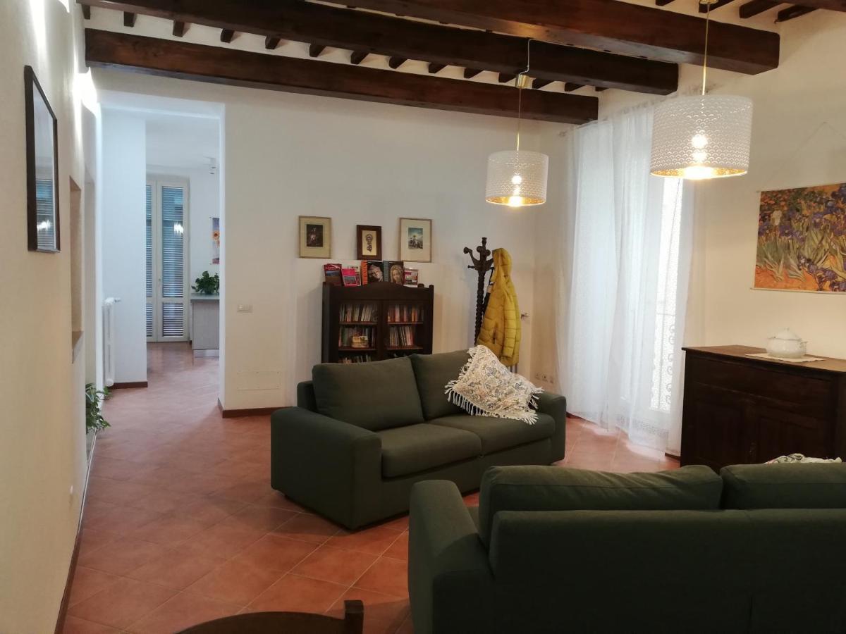 Casa Di Pietro Aretino, Arezzo Centro Storico 4-8 Letti Appartement Buitenkant foto