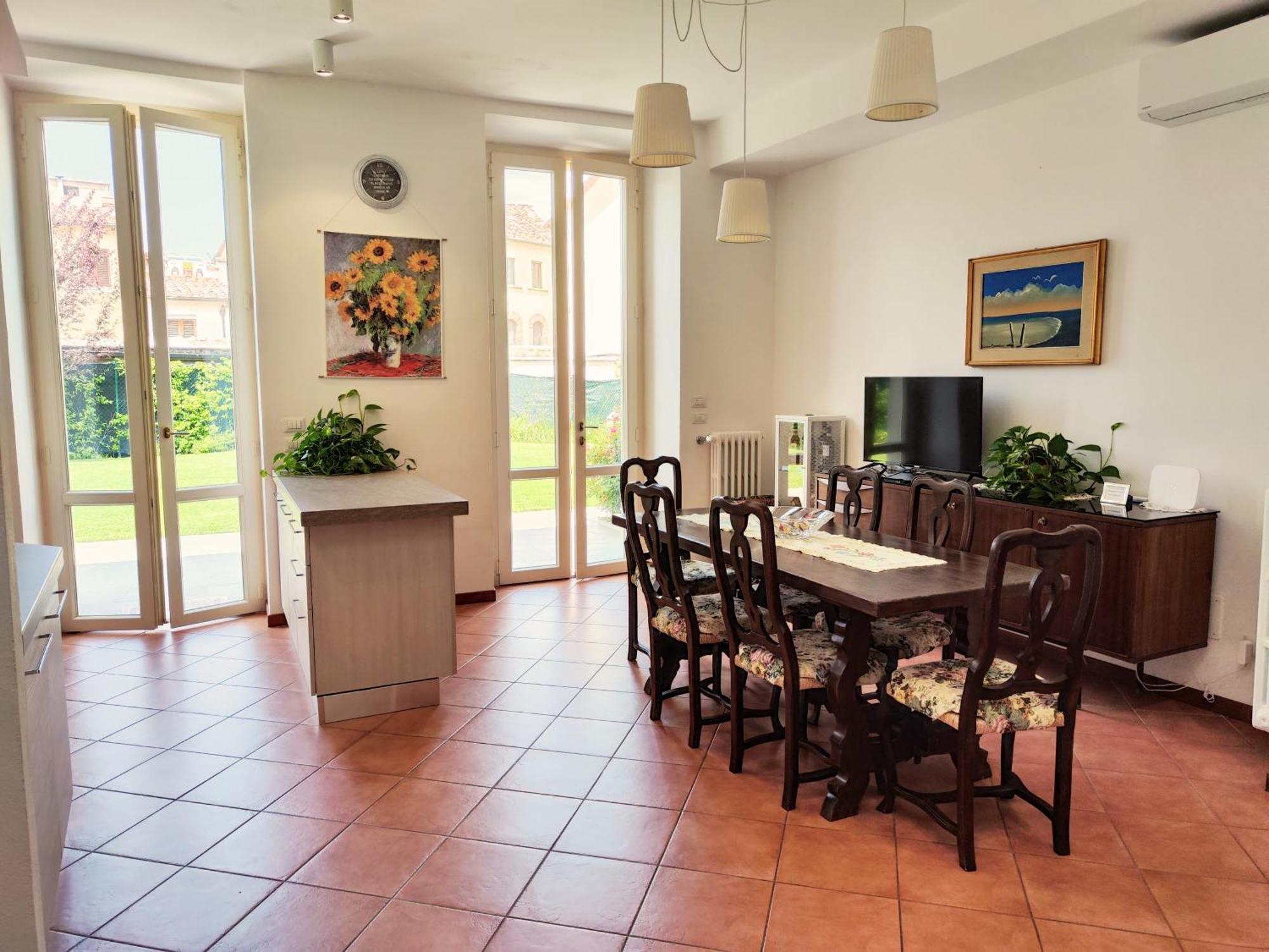Casa Di Pietro Aretino, Arezzo Centro Storico 4-8 Letti Appartement Buitenkant foto