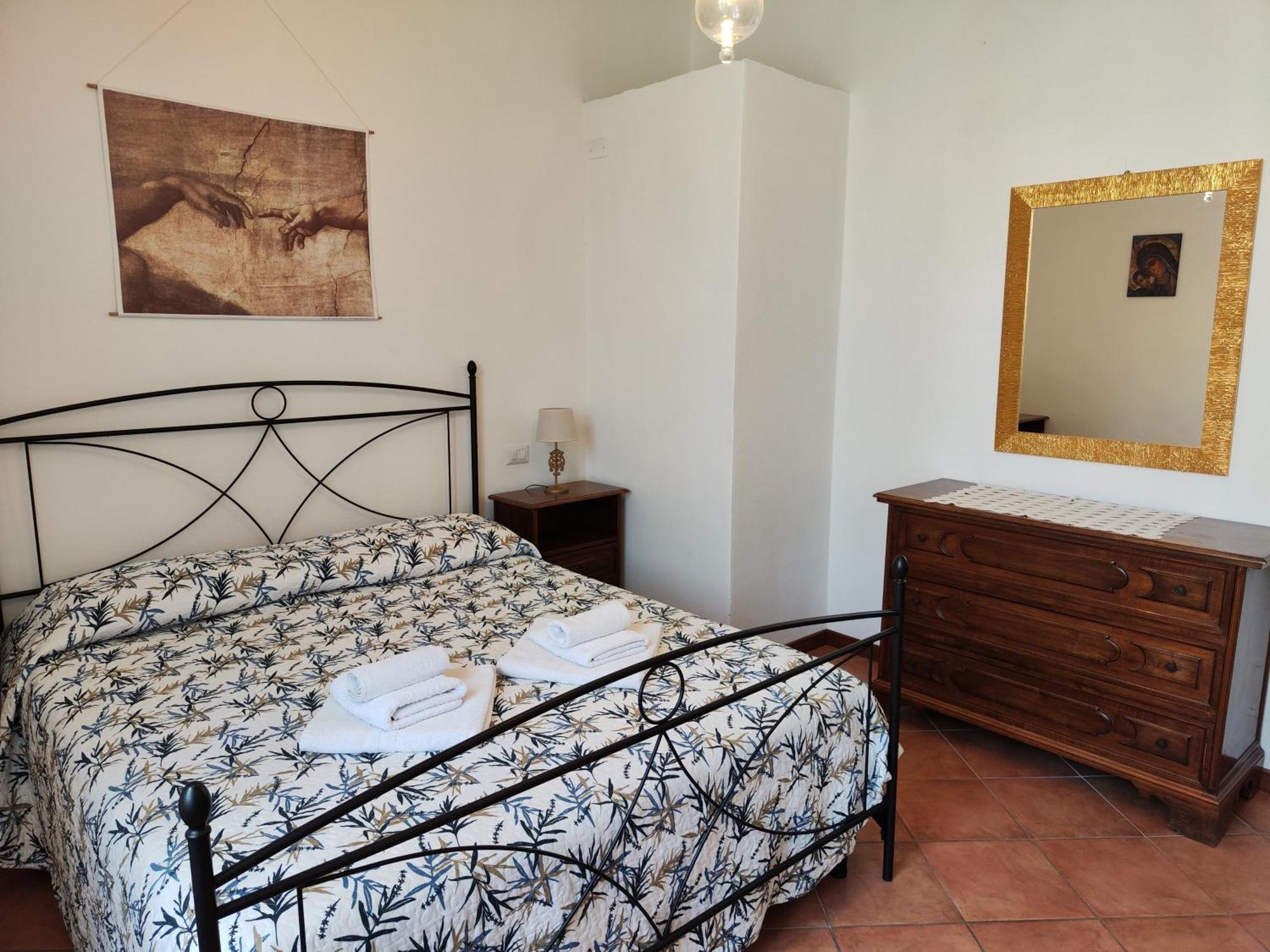 Casa Di Pietro Aretino, Arezzo Centro Storico 4-8 Letti Appartement Buitenkant foto