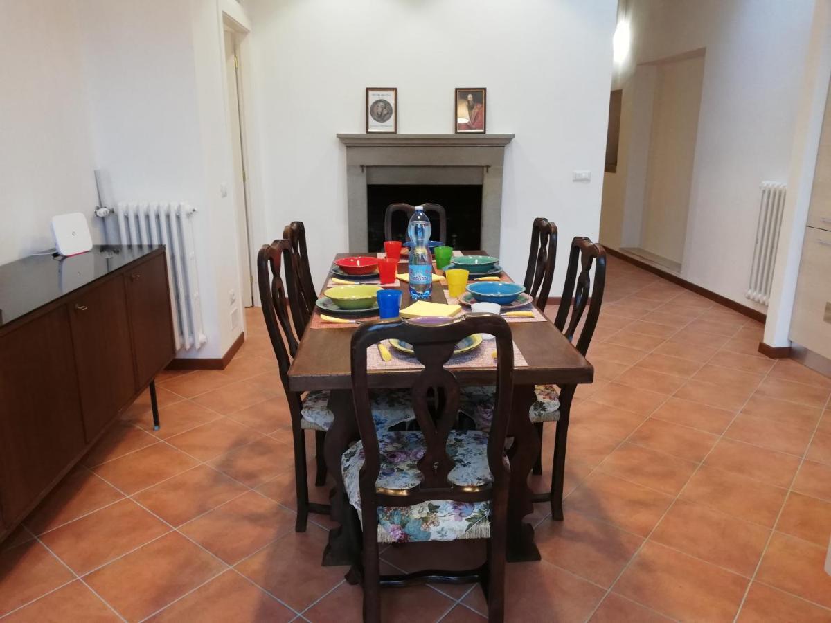 Casa Di Pietro Aretino, Arezzo Centro Storico 4-8 Letti Appartement Buitenkant foto